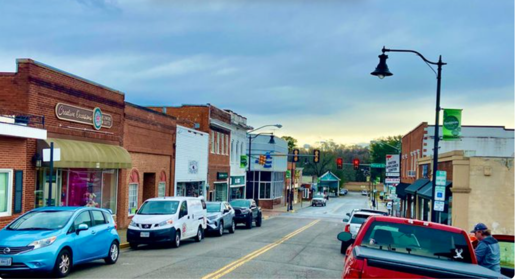 outside of Roanoke, VA city limits the town of Vinton, VA